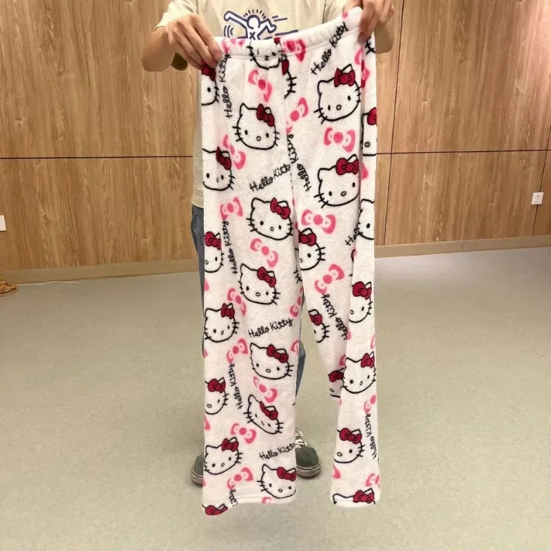 Sanrio Hello Kitty Flannel Pajamas - Comodidad y Estilo en Casa